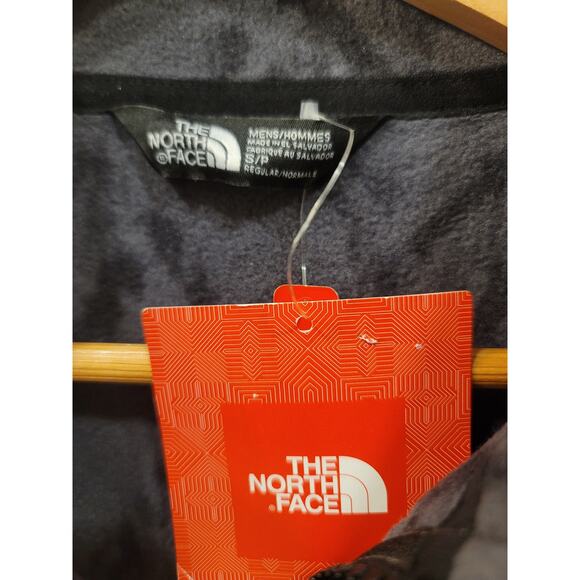 North Face Men's Hybrid Fleece Half Zip in Chevron Print - Picture 5 of 8